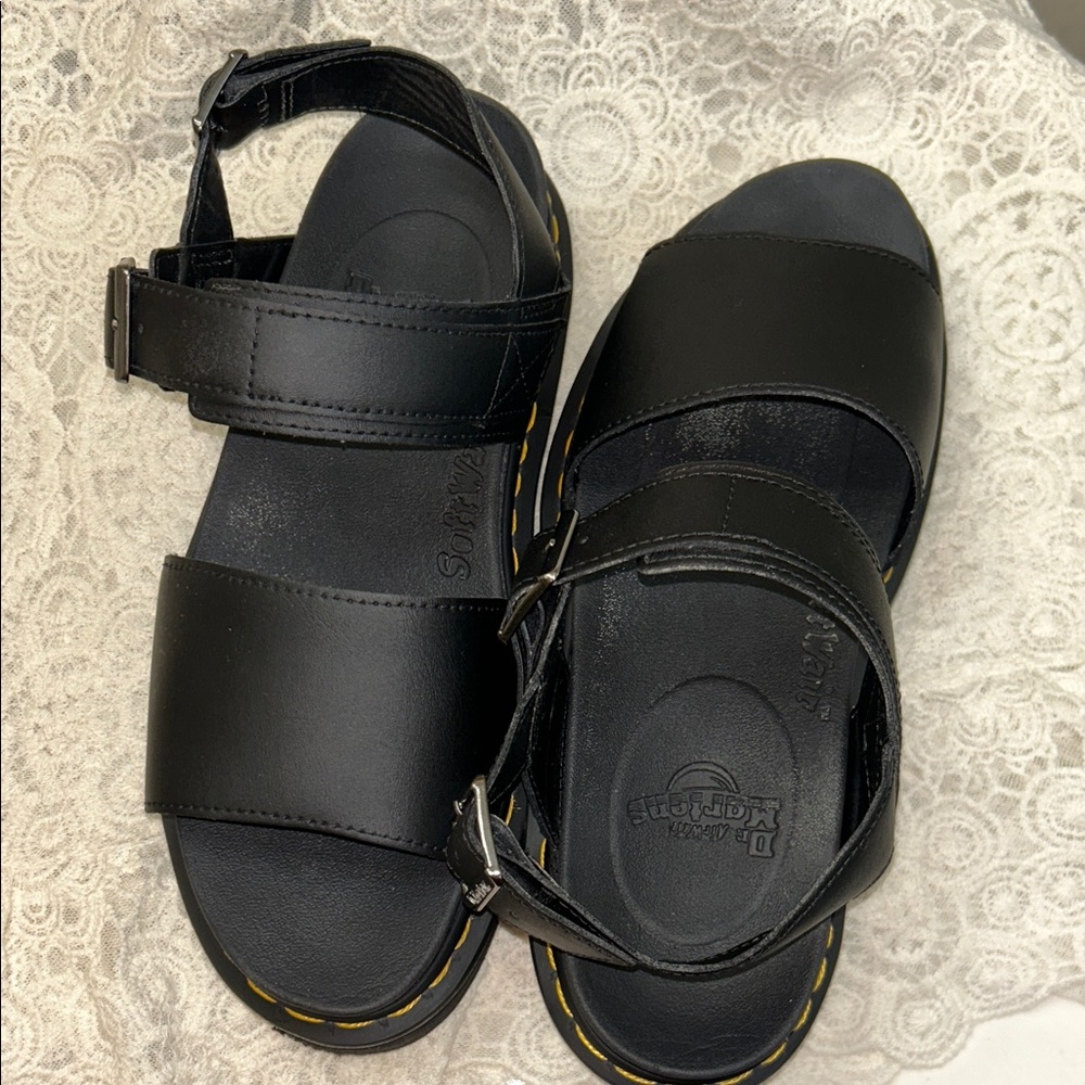 Womens Dr. Martens Voss Platform Sandal